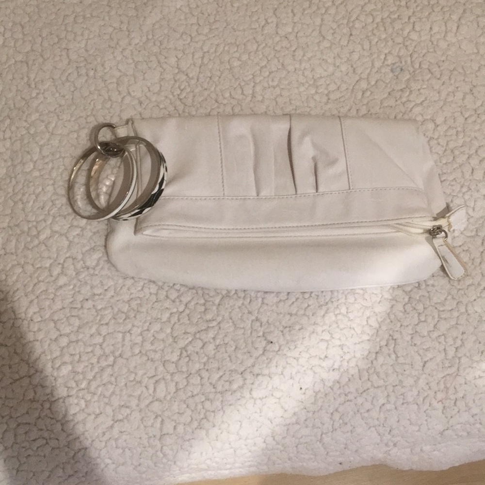 New York & company White wristlet - Used - Picture 1 of 8